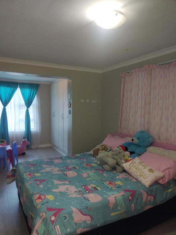 To Let 3 Bedroom Property for Rent in Muizenberg Western Cape